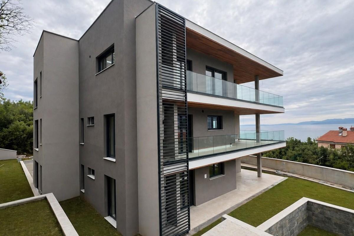 Moderne Wohnung mit Meerblick
