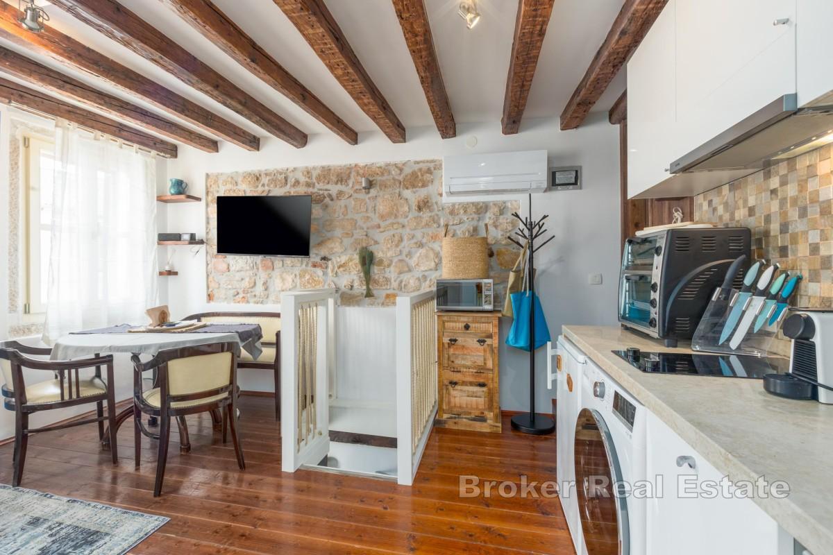Apartmán na dvou podlažích ve starém městě Rovinje