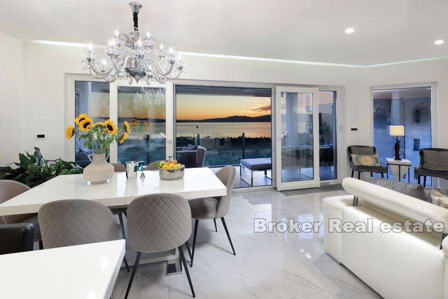 Rijeka - Modern apartment with a sea view