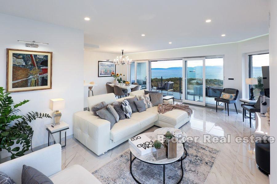 Rijeka - Modern apartment with a sea view