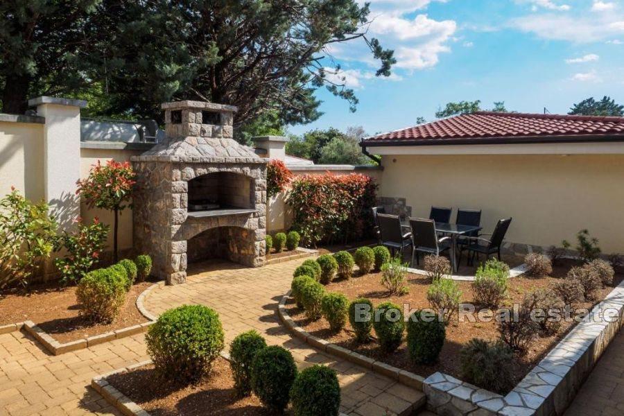 Crikvenica - Apartmentvilla in Meeresnähe