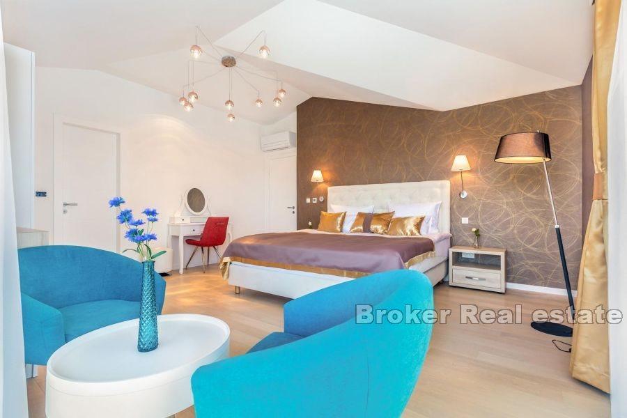 Wyspa Krk - Dom wolnostojący z dużym ogrodem