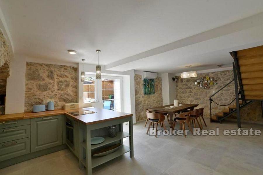 Île de Krk - Maison jumelée avec piscine dans un endroit calme