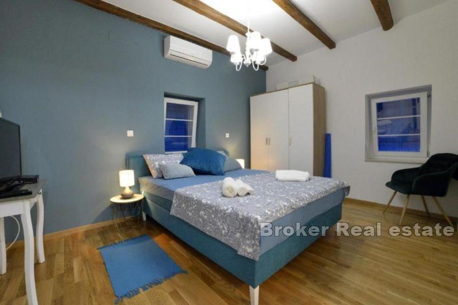 Île de Krk - Maison jumelée avec piscine dans un endroit calme