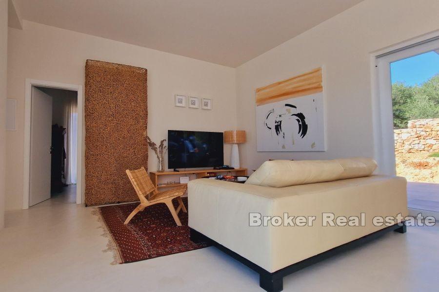 Øya Krk - Attraktivt en-etasjes hus med havutsikt