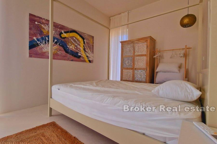 Øya Krk - Attraktivt en-etasjes hus med havutsikt