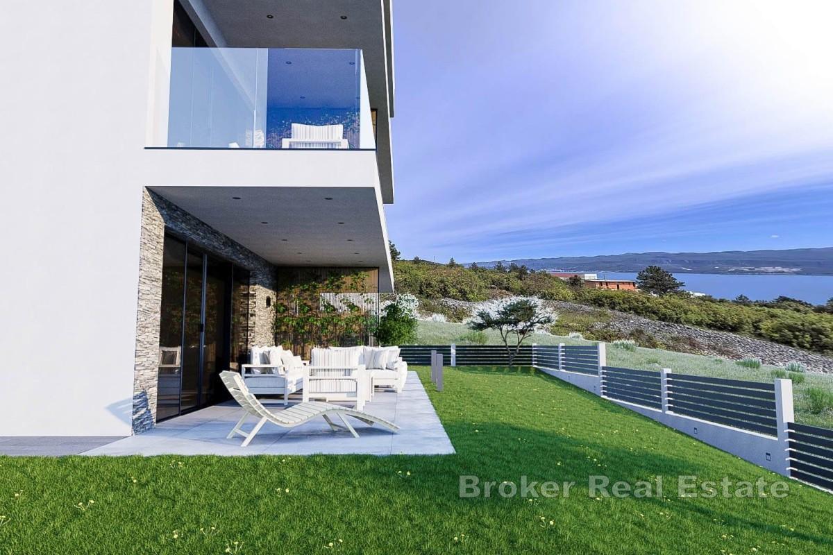 Appartamento con piscina e vista mare