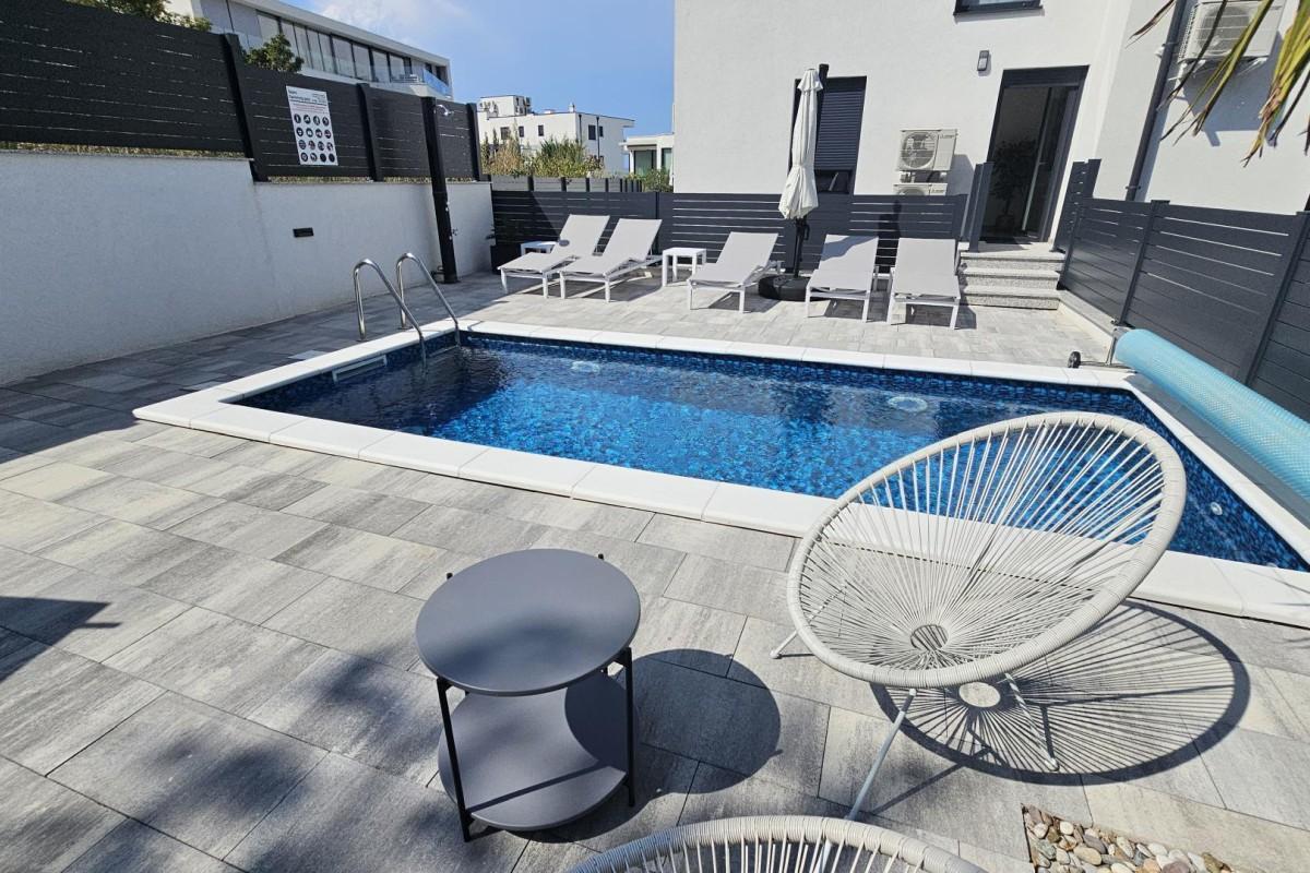 Luksusleilighet nær stranden