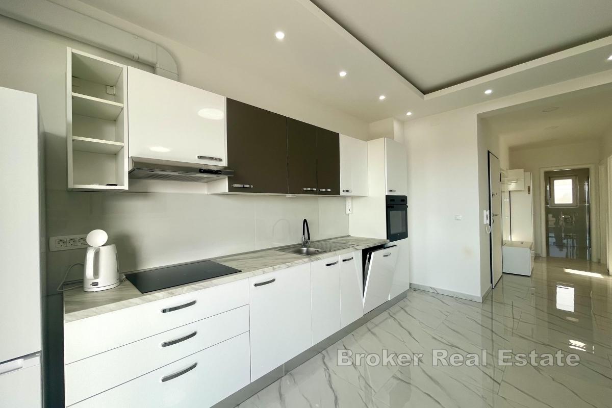 Tvårumslägenhet med havsutsikt