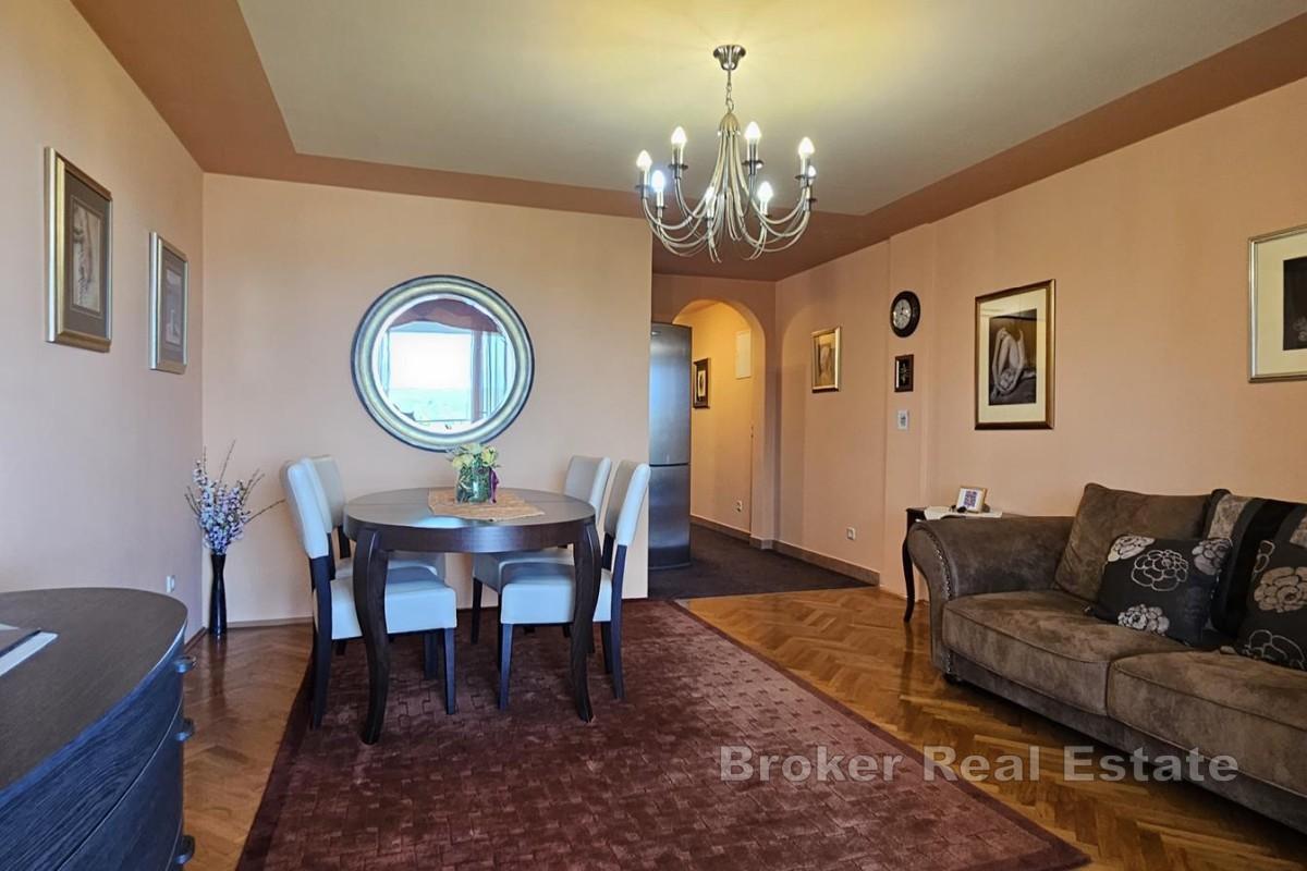 Dwupokojowy apartament z widokiem na morze