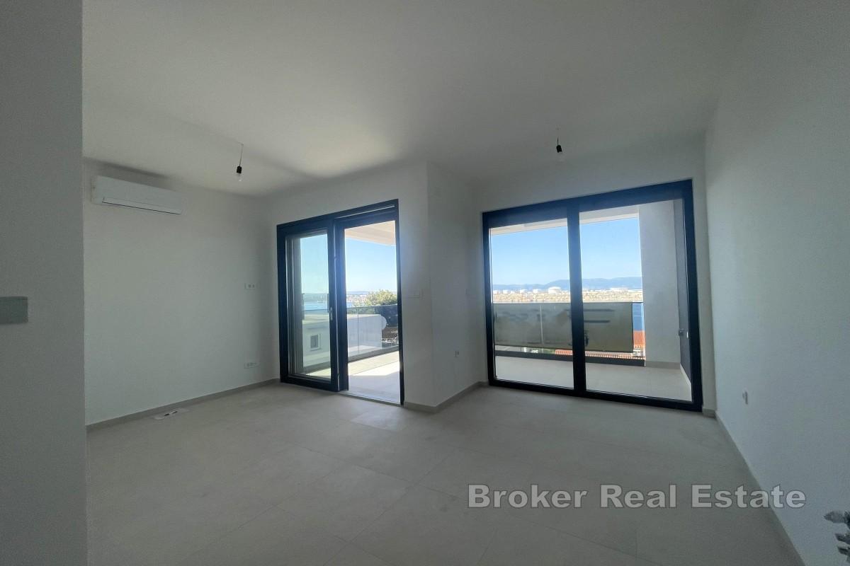 Dwupokojowy apartament z tarasem i widokiem na morze