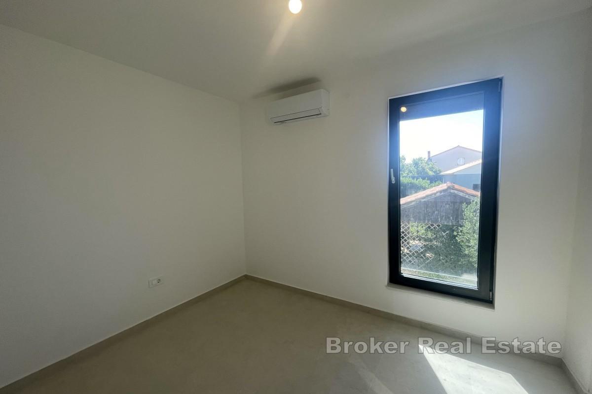 Dwupokojowy apartament z tarasem i widokiem na morze