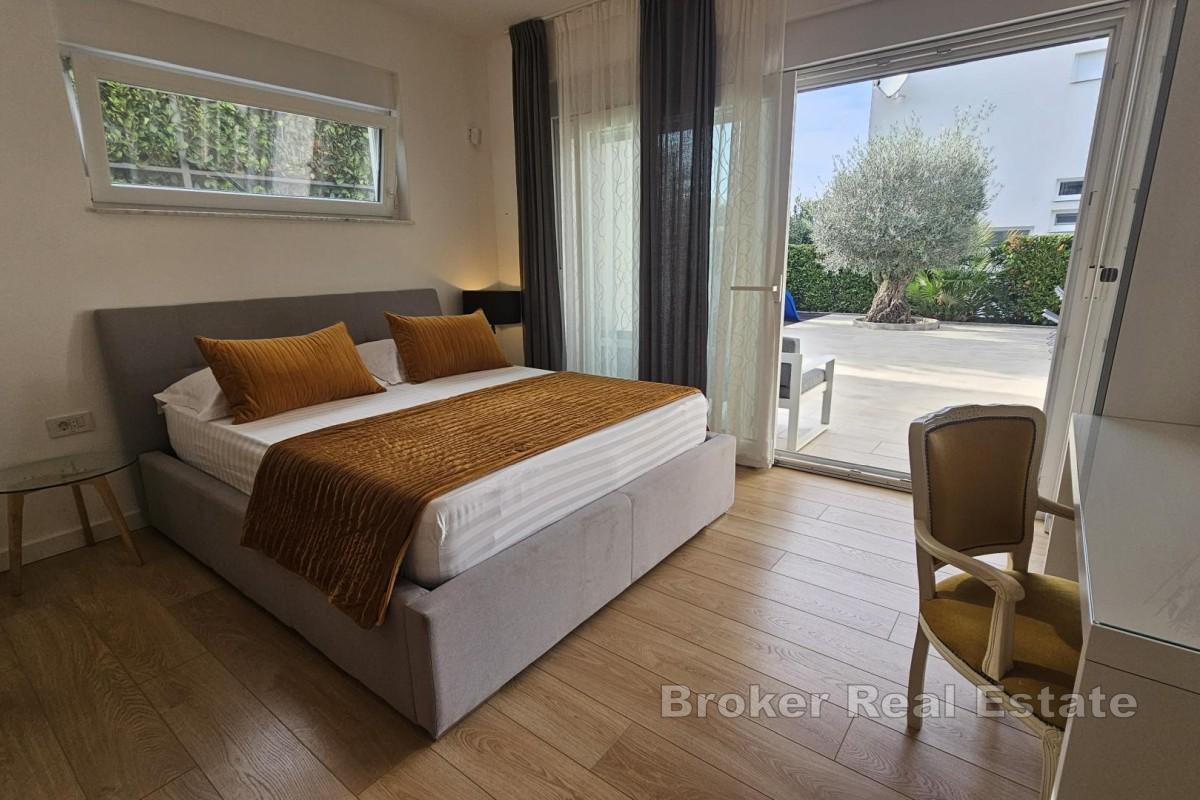 Villa moderne au calme, proche de la mer