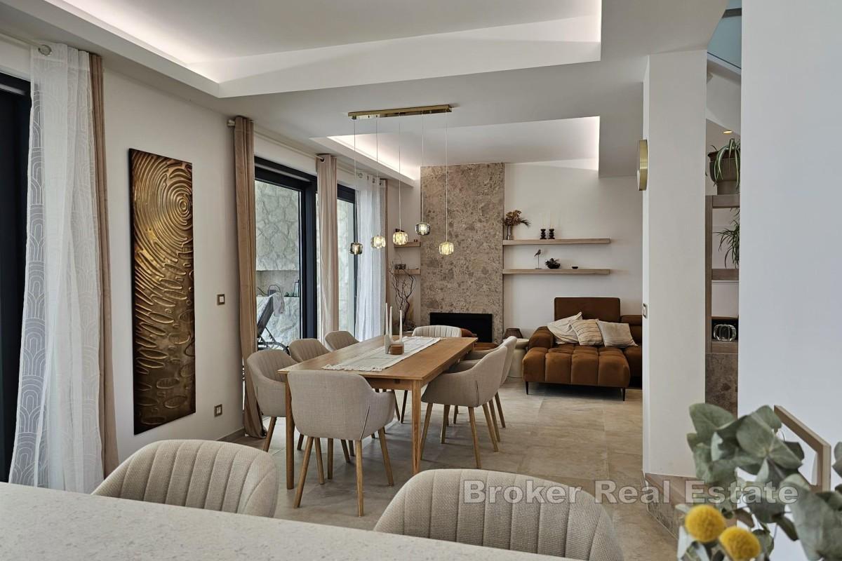 Moderna vila na mirnoj lokaciji