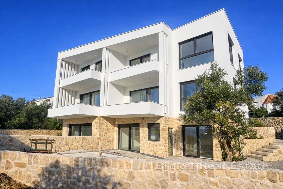 Appartement avec piscine et jardin