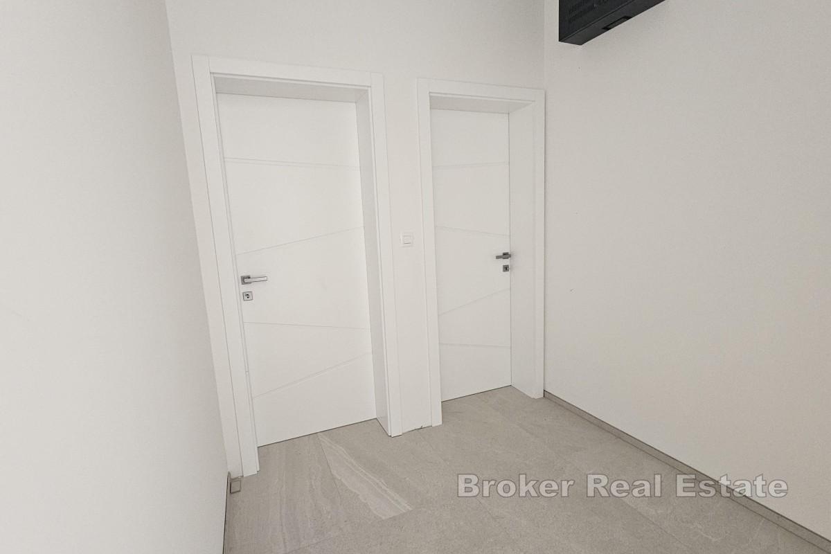 Appartement avec piscine et jardin