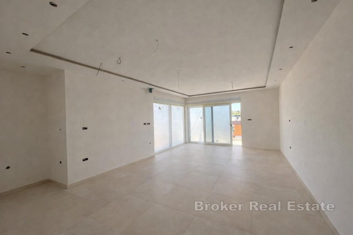 Penthouse de luxe avec terrasse sur le toit