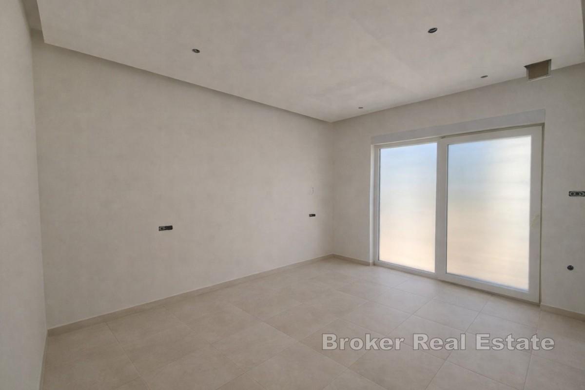 Lyxig duplexlägenhet med pool