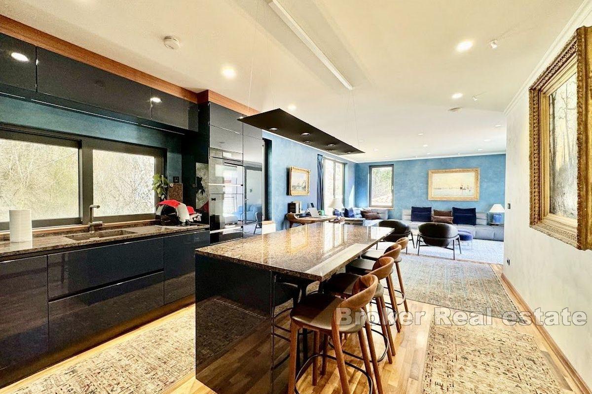 Schöne Wohnung, erste Reihe zum Meer