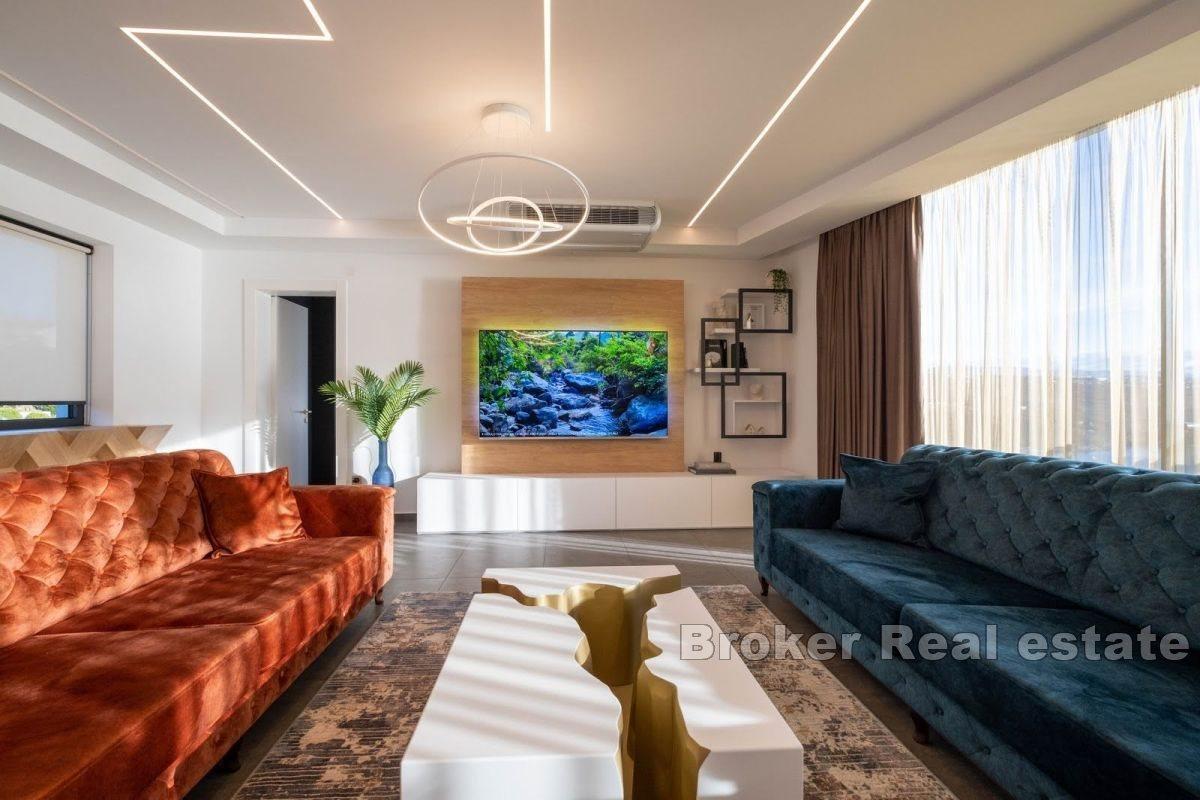 Opatija - Moderný strešný apartmán s panoramatickým výhľadom na more