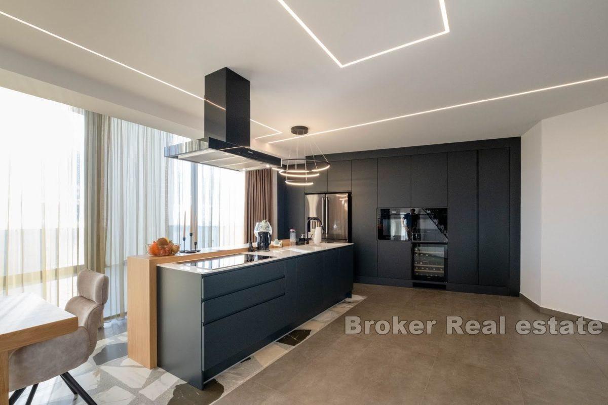 Opatija - Moderný strešný apartmán s panoramatickým výhľadom na more