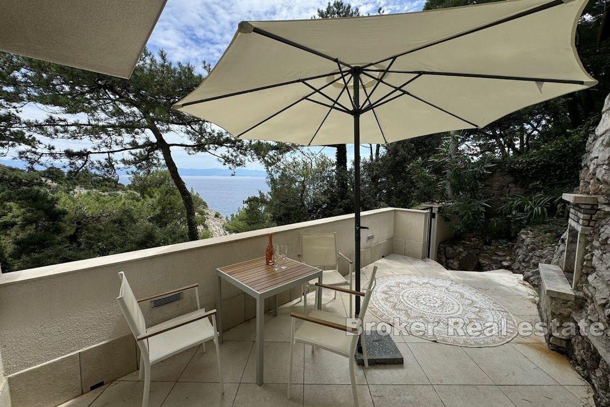 Šarmantna kuća prvi red do mora