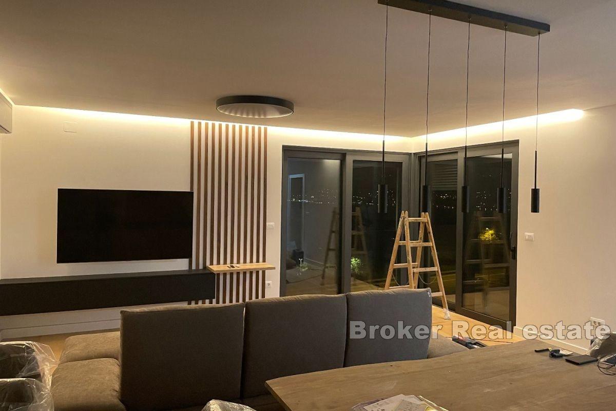 Современная двухкомнатная квартира