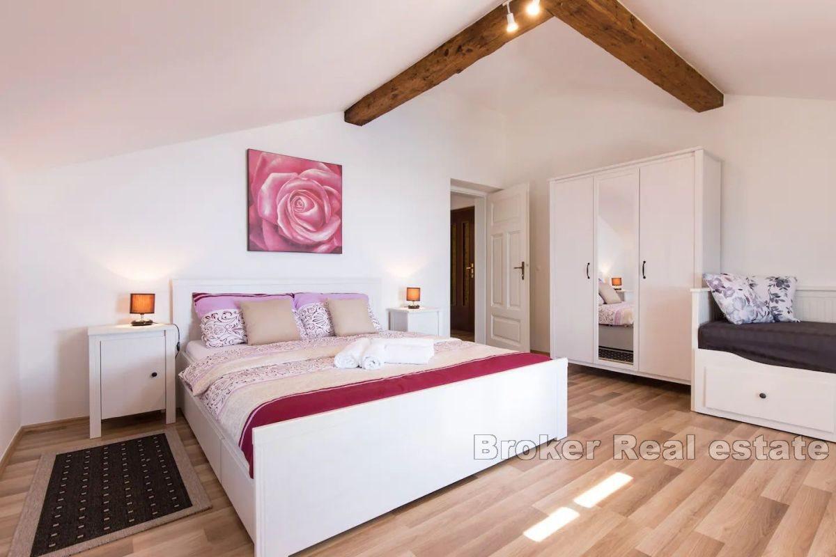 Apartament w centrum z widokiem na morze