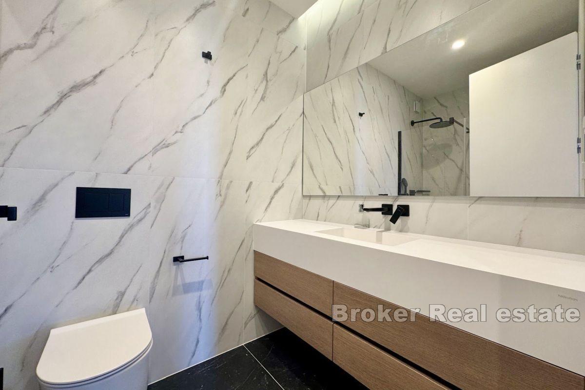 Romslig moderne leilighet