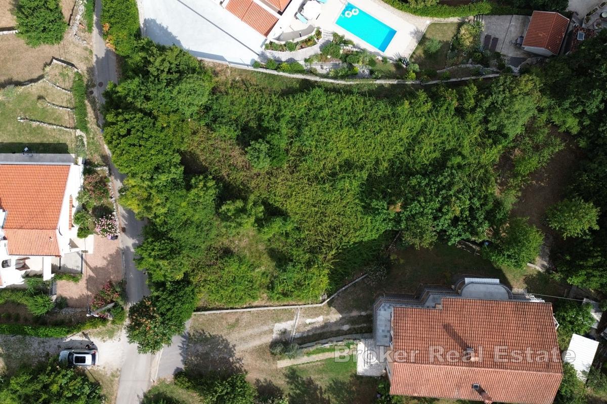 Terrain constructible avec projet