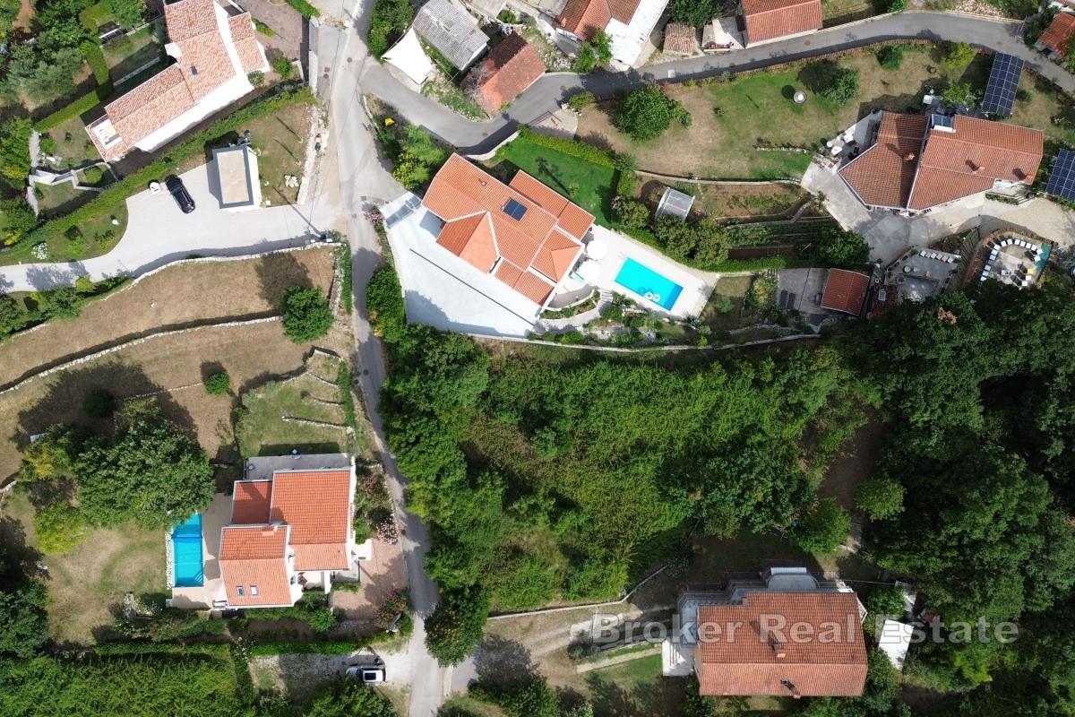 Terrain constructible avec projet