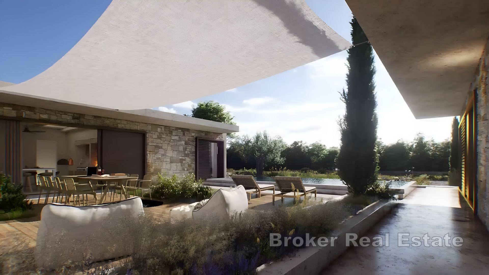 Nuova costruzione moderna con piscina