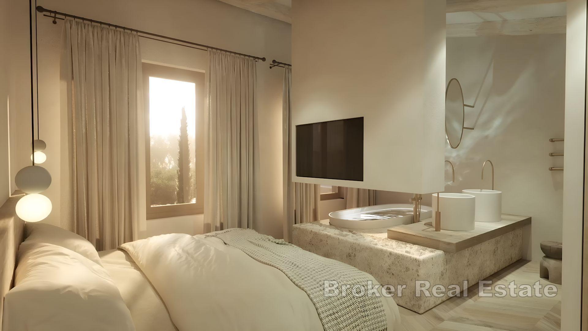 Nuova costruzione moderna con piscina