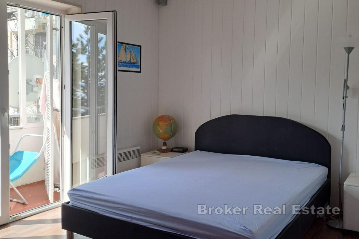 Lägenhet med havsutsikt