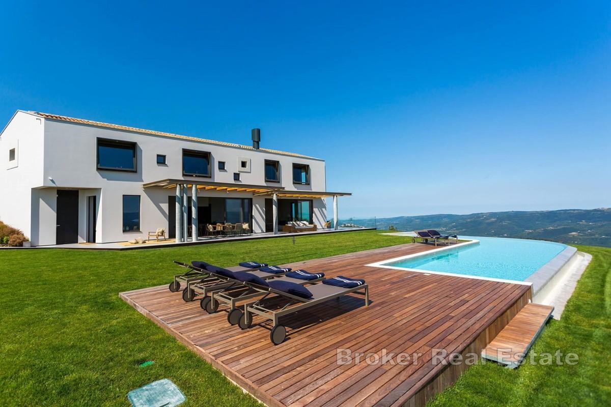 Luxusní vila s pozemkem v srdci Istrie
