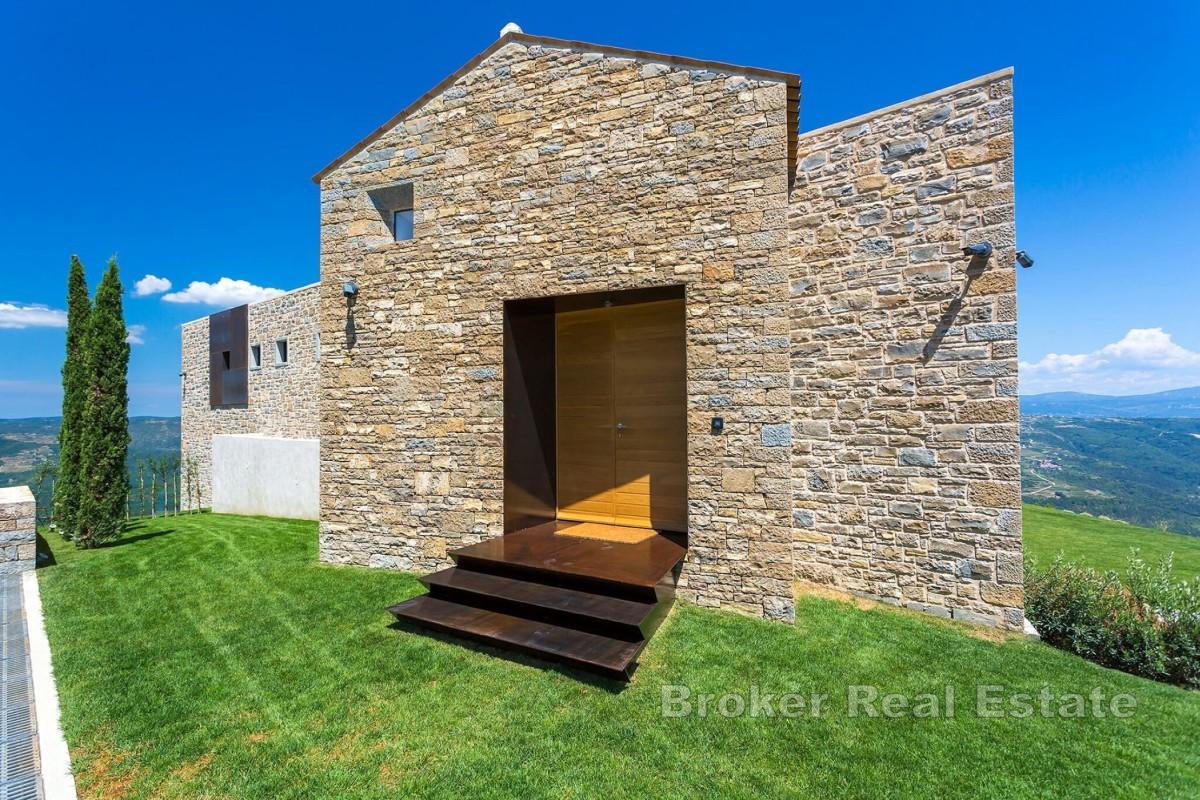 Luxusní vila s pozemkem v srdci Istrie