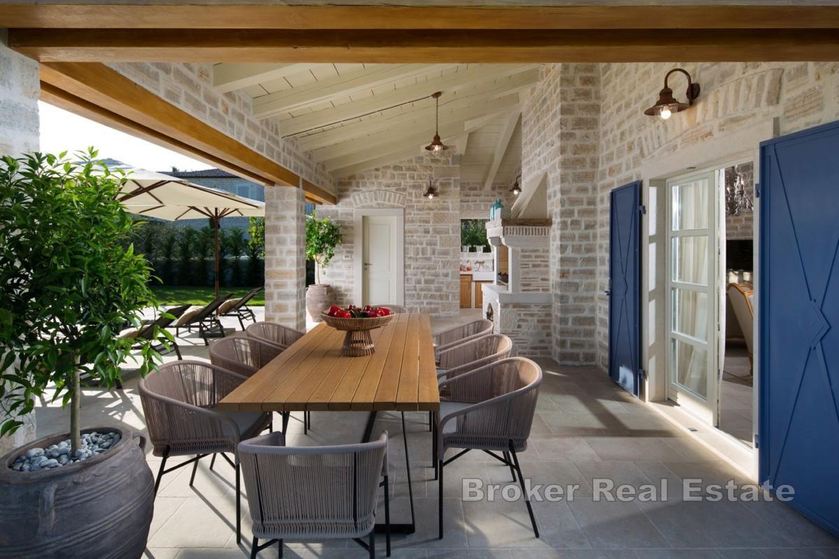 Villa moderna con piscina nel cuore dell'Istria