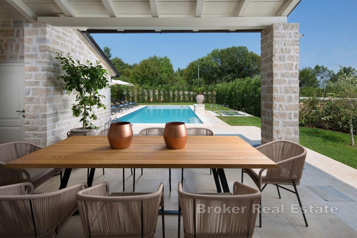 Modern villa med pool i Istriens inland