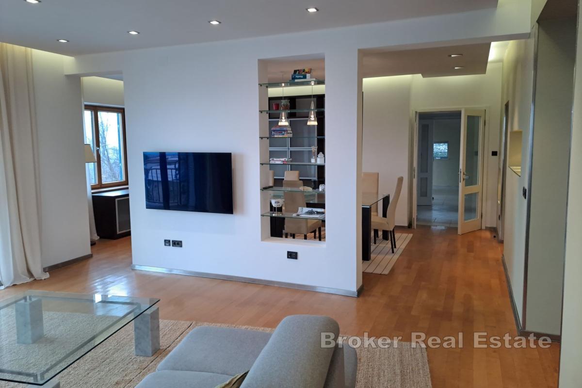 Vila s panoramatickým výhledem na Samobor