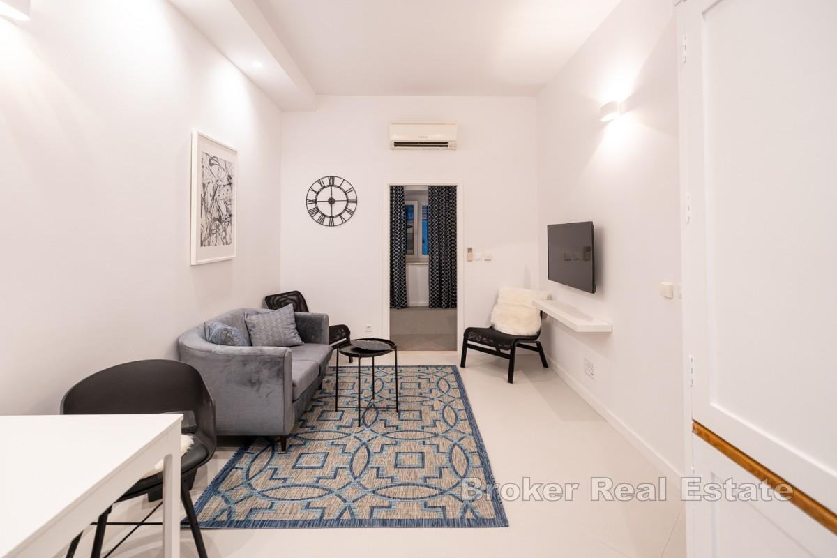 Villa avec piscine en bord de mer