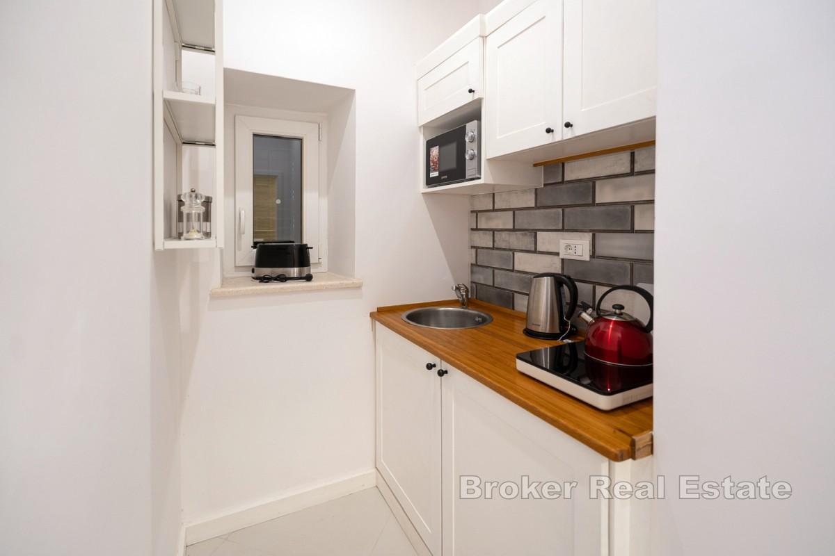 Villa avec piscine en bord de mer