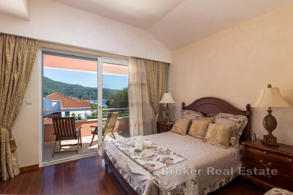 Moderní vila s bazénem