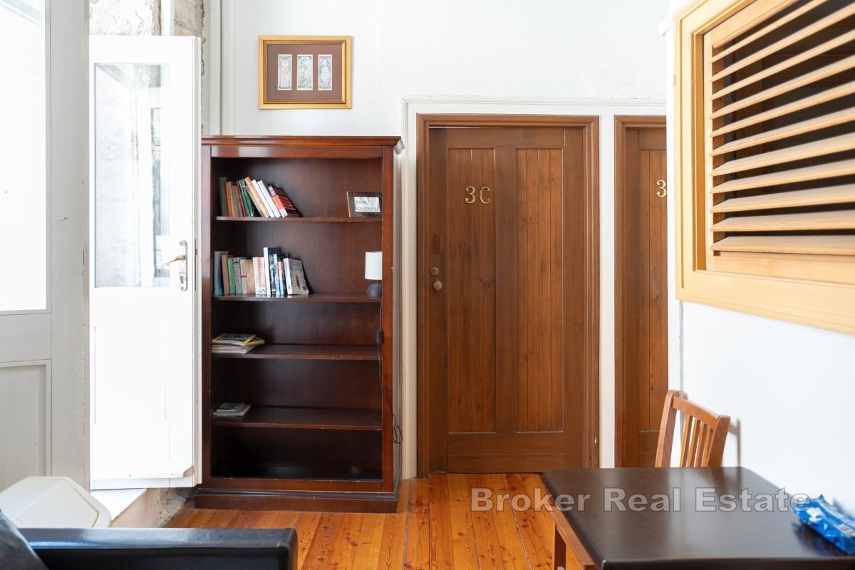 Veletablert vandrerhjem med attraktiv beliggenhet