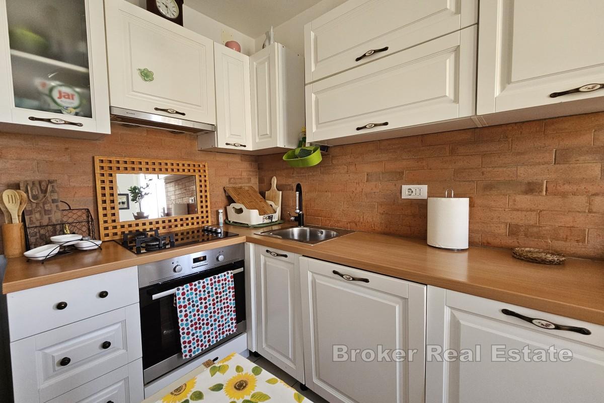 Dom z ogrodem i garażem w centrum miasta