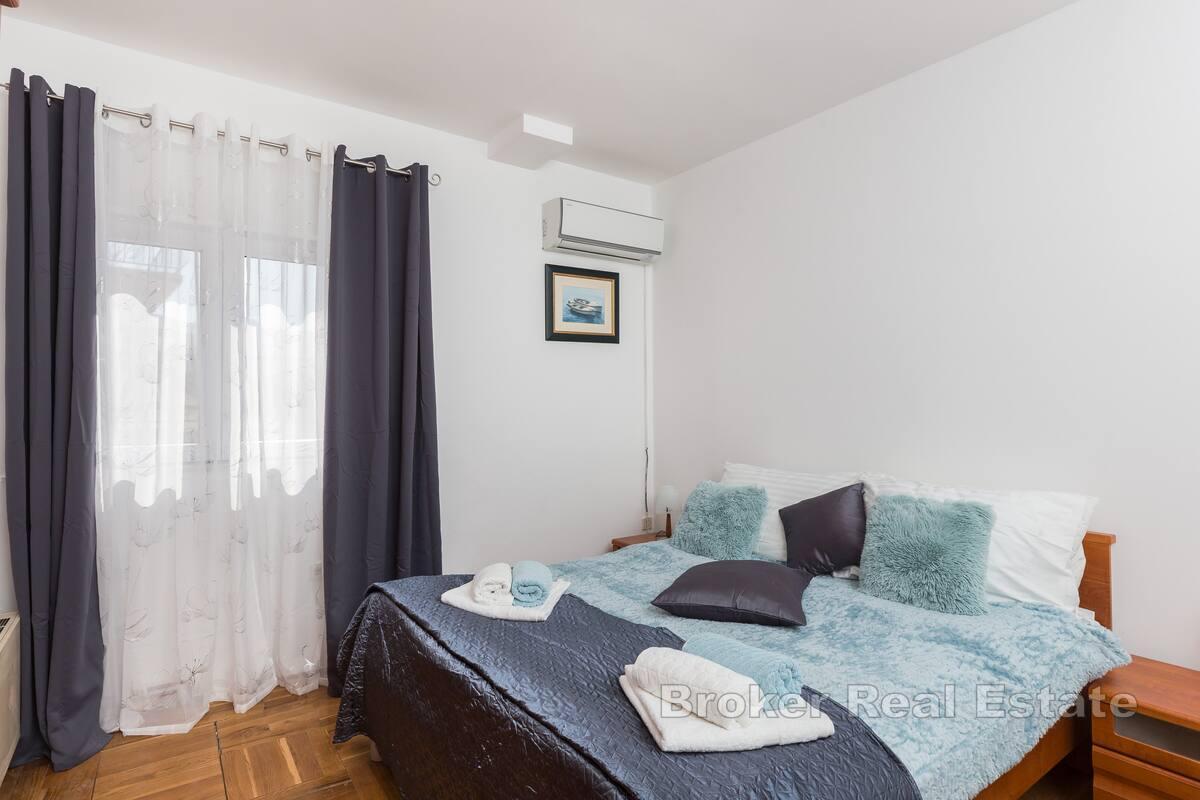 Drei-Zimmer-Wohnung mit zusätzlichem Studio-Apartment