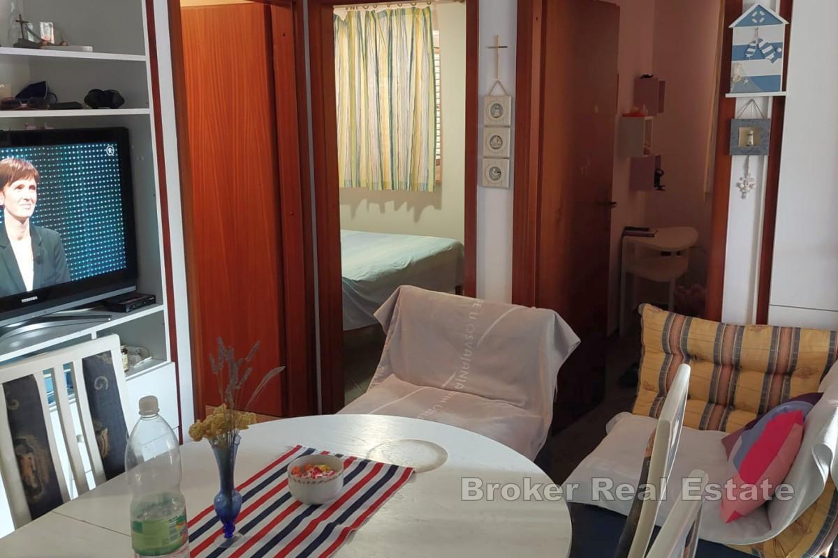 Renovert hus ved sjøen
