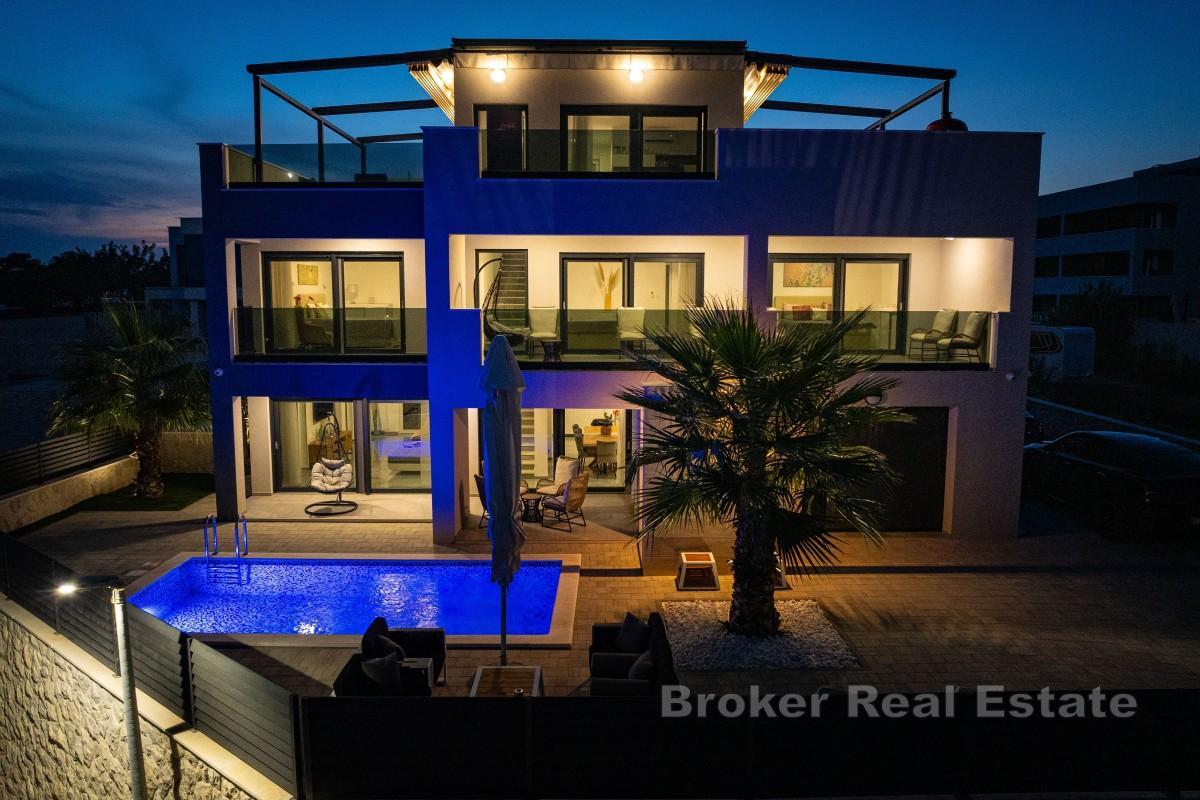 Villa de luxe en première ligne de mer