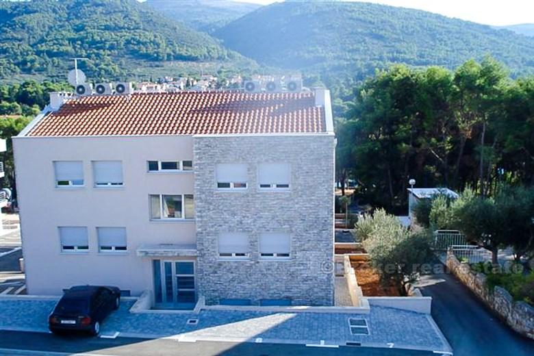 Отель ─ остров Хвар