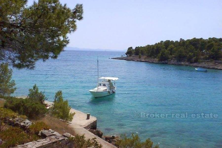 Casa con terreno - Isola di Brac