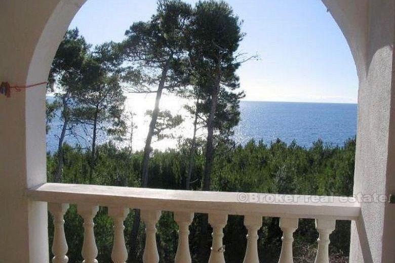 Wyspa Hvar - Dom pierwszym rzędzie do morza